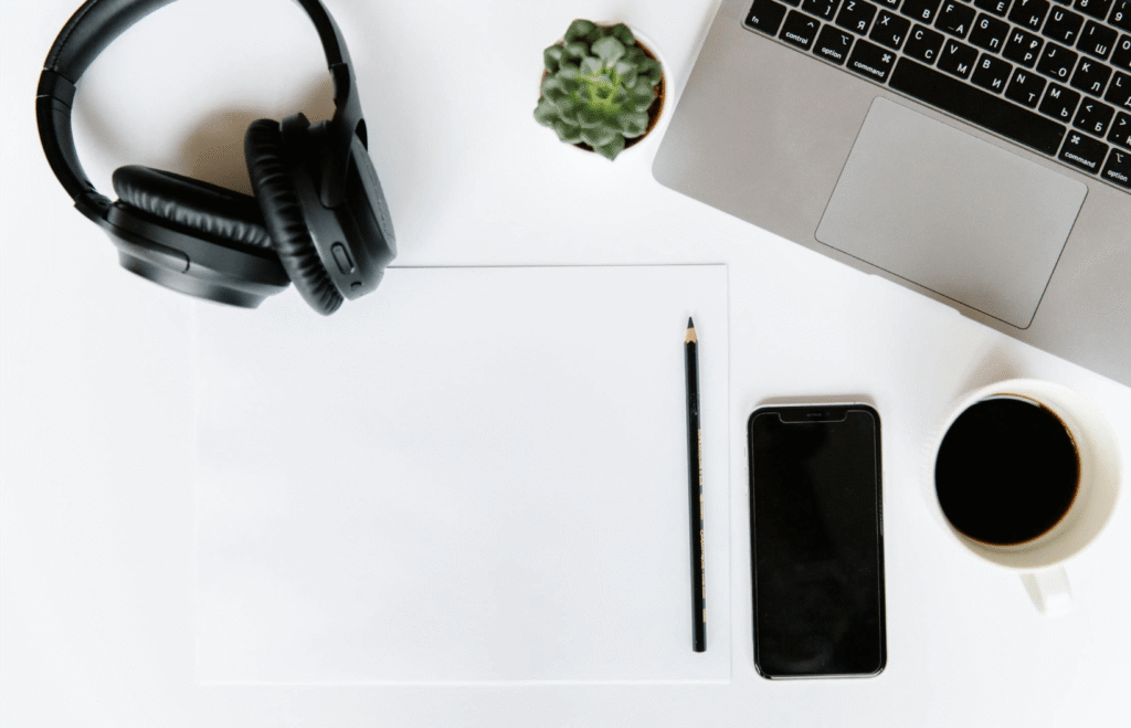 clean workspace minimal no distraction