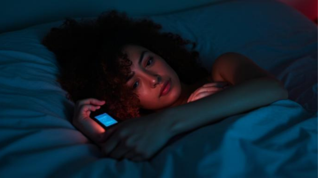 you might be ruining your sleep every weekend